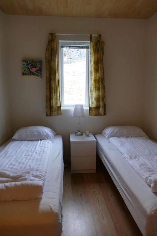 Lítið tvíbreitt herbergi